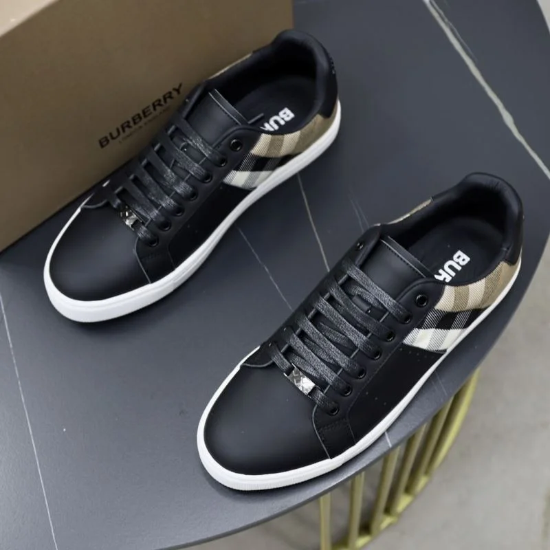 AllSeason Burberry Low Shoes 17275