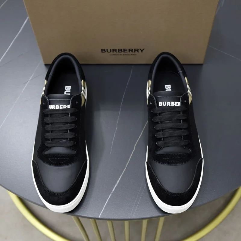 Burberry Low Shoes Sustainable 17186