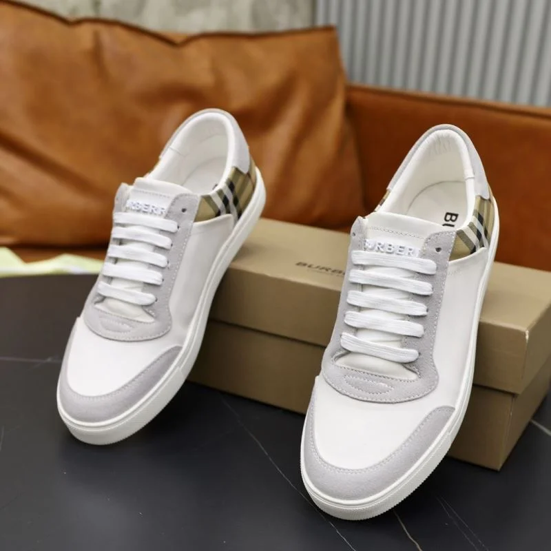 Elegant Burberry Low Shoes 17195