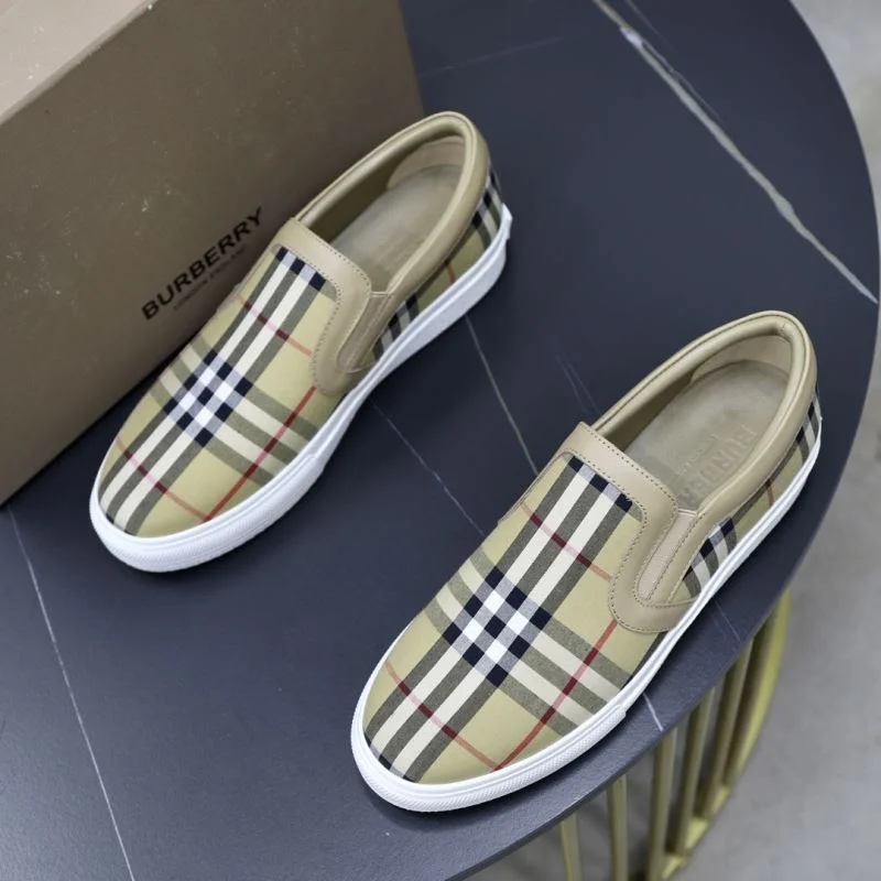 Burberry Low Shoes Resilient 17180
