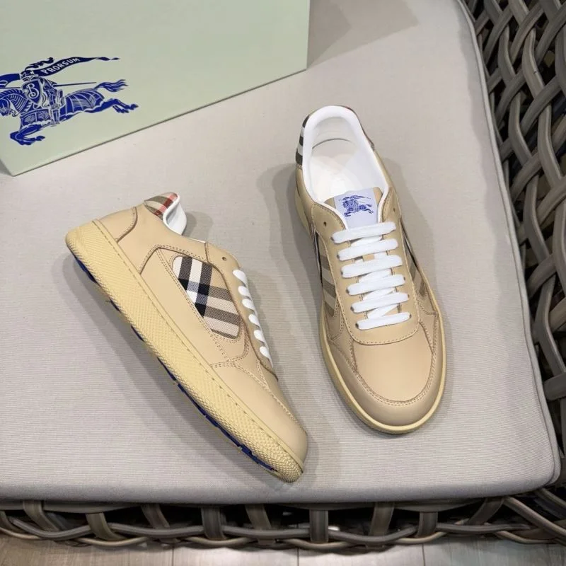 Burberry Low Shoes WeatherProof 17166