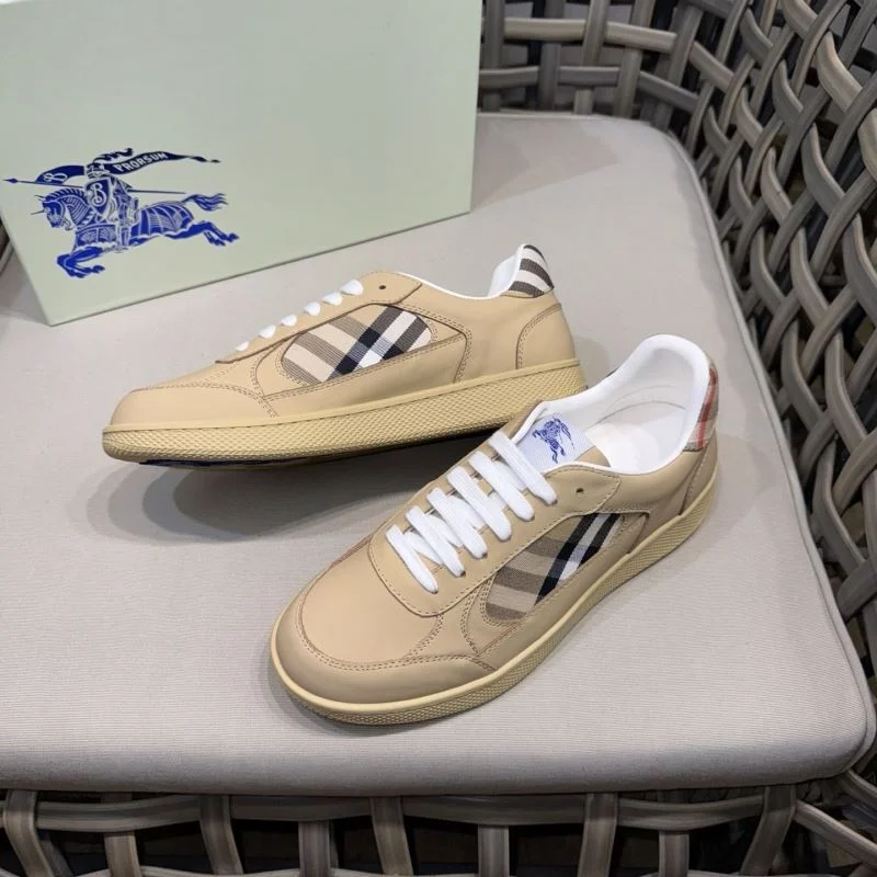 Burberry Low Shoes WeatherProof 17166