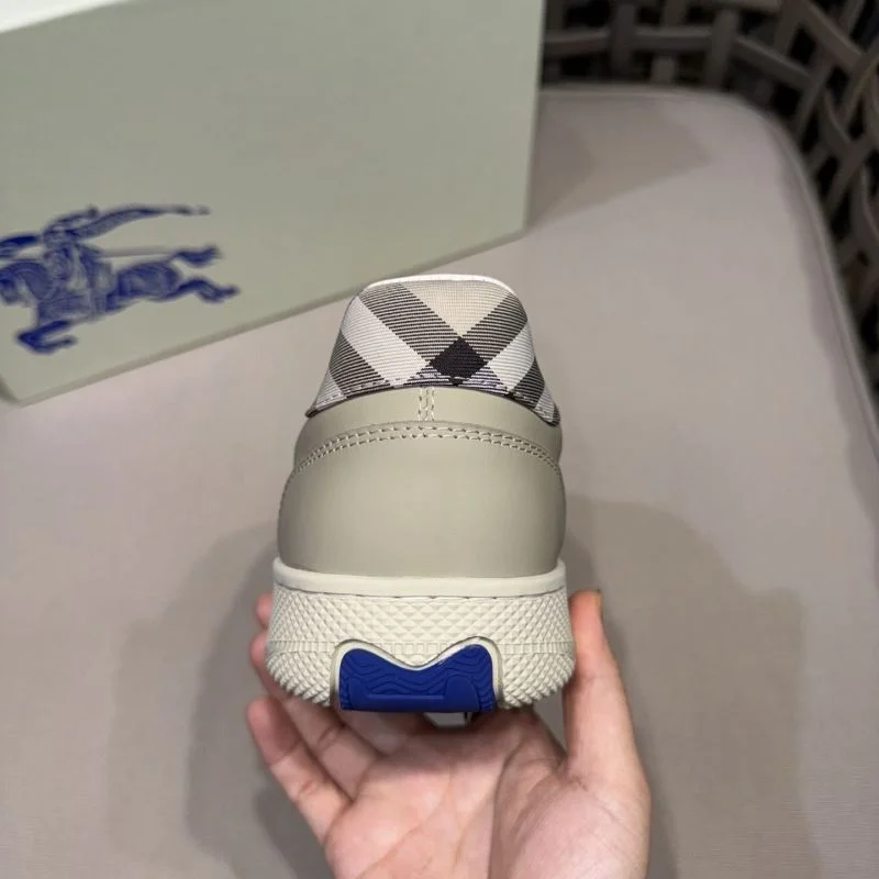 GoodFit Burberry Low Shoes 17172