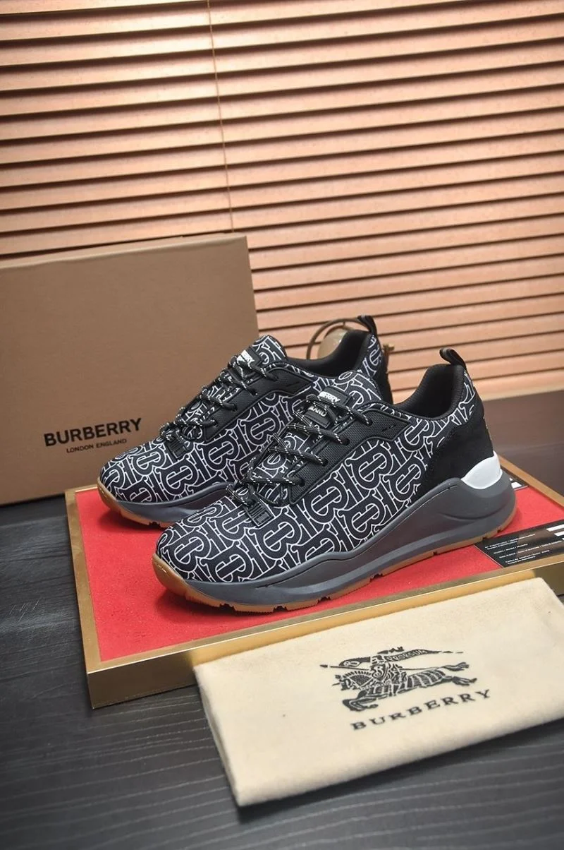 ModernLook Burberry Low Shoes 17233
