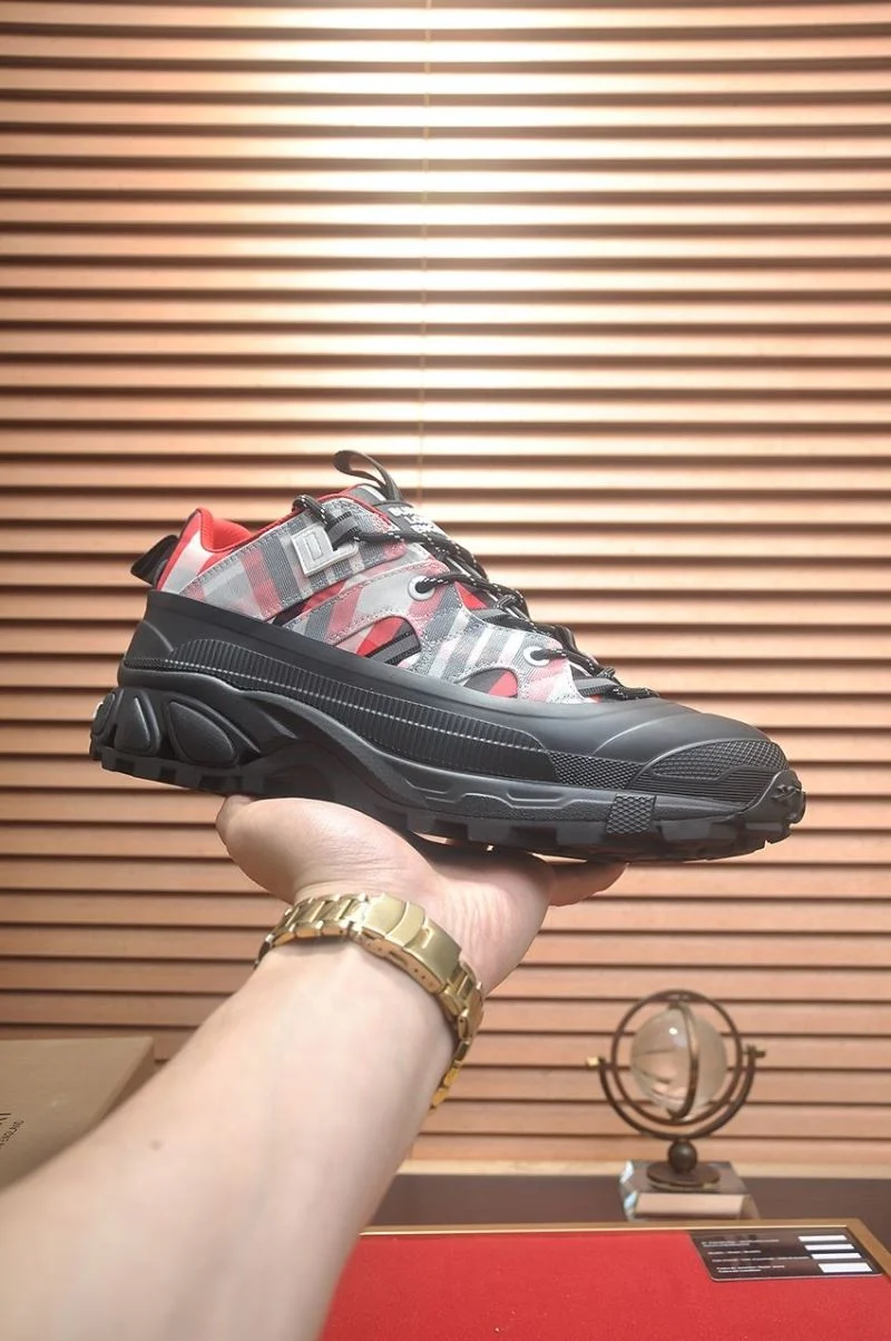 Burberry Low Shoes WeatherProof 17149