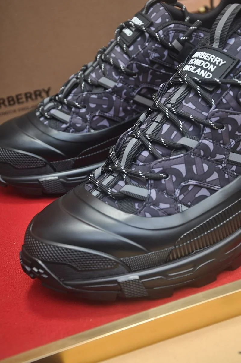 EasyMatch Burberry Low Shoes 17152