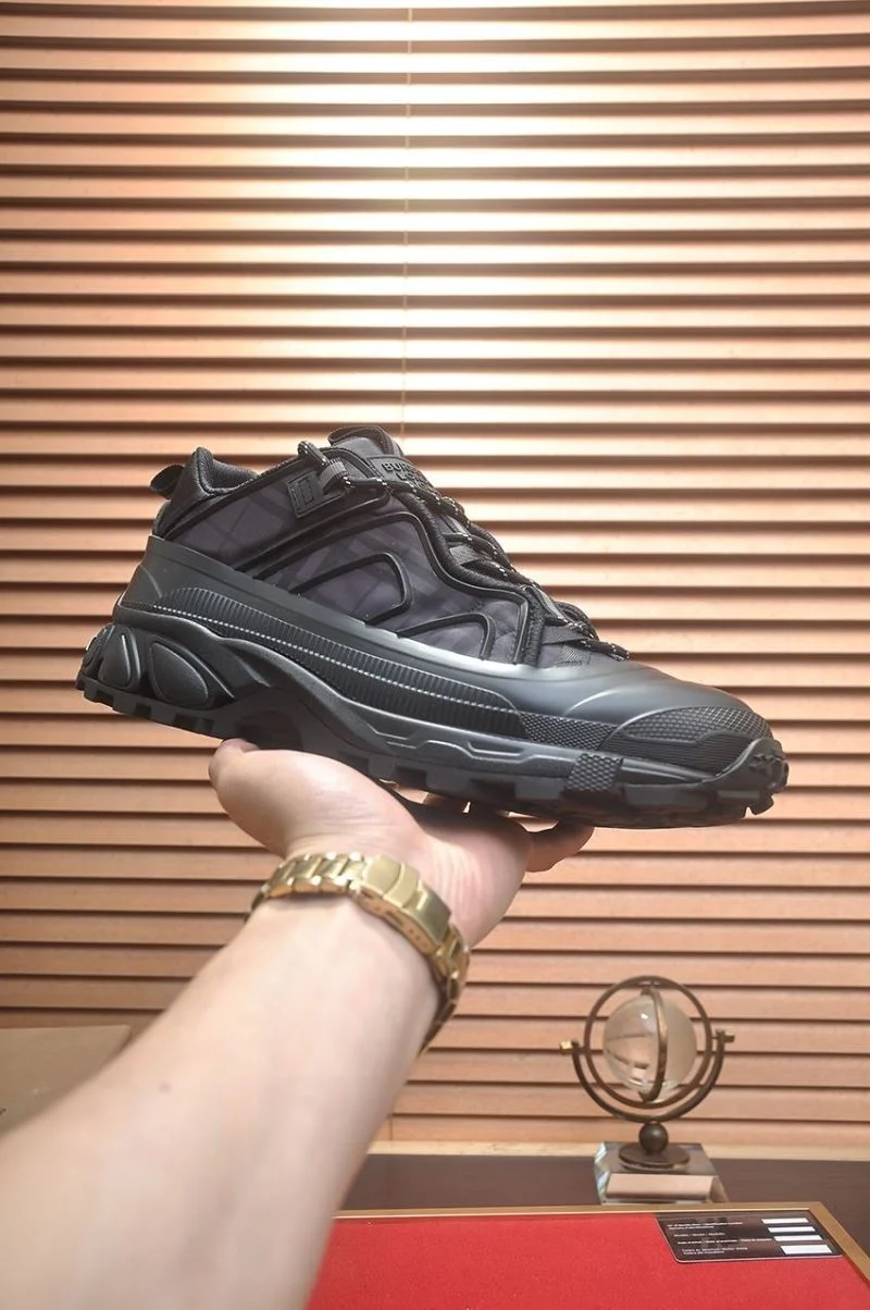 QuickDry Burberry Low Shoes 17174