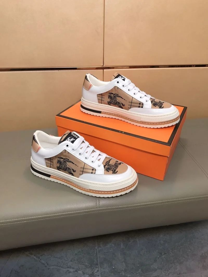 Burberry Low Shoes Sophisticated 17154