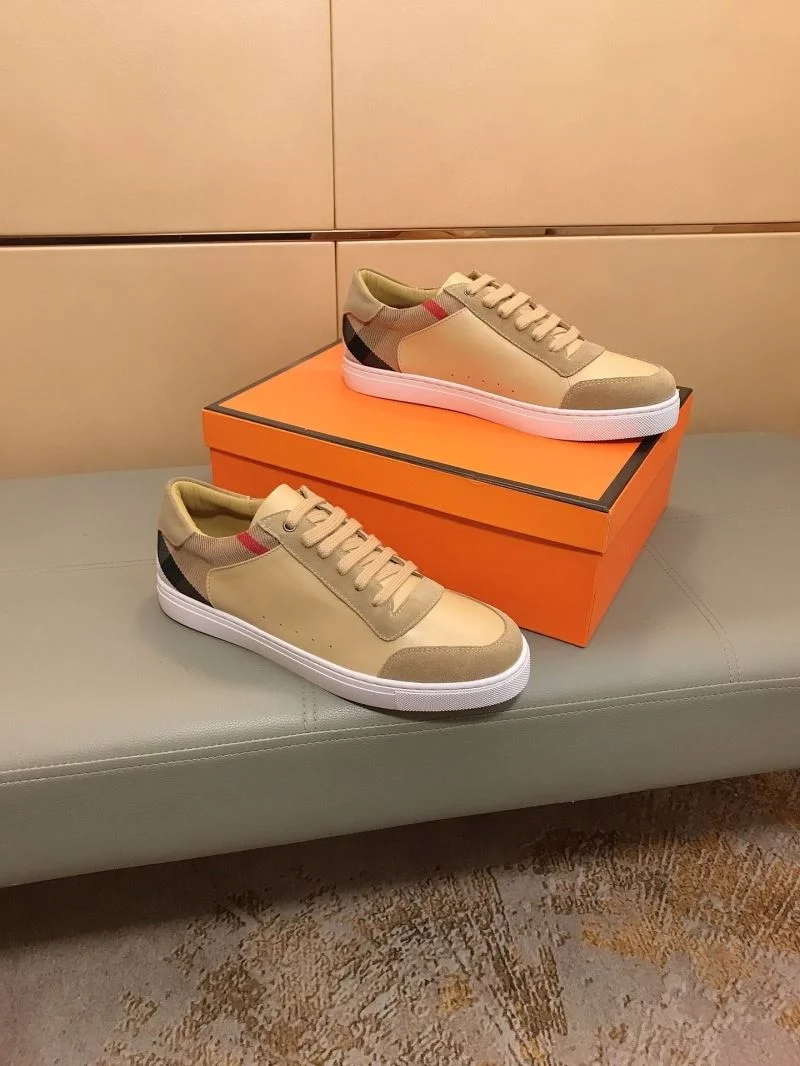 Burberry Low Shoes Soft 17148
