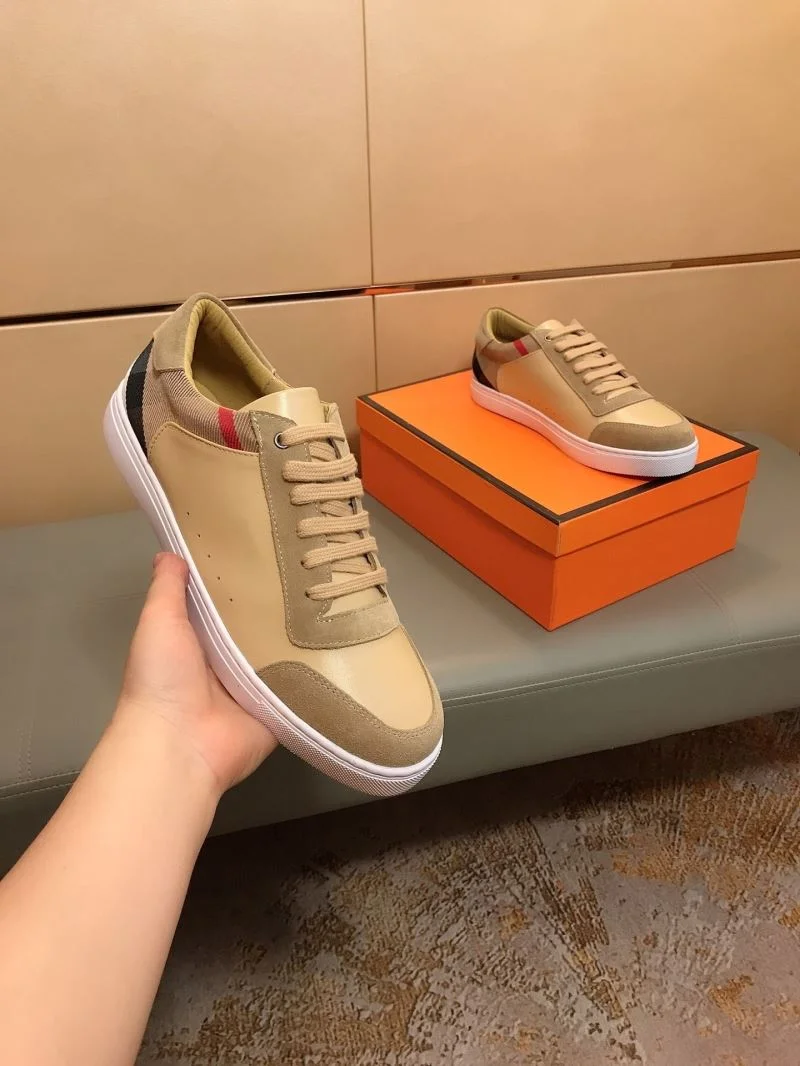 Burberry Low Shoes Soft 17148