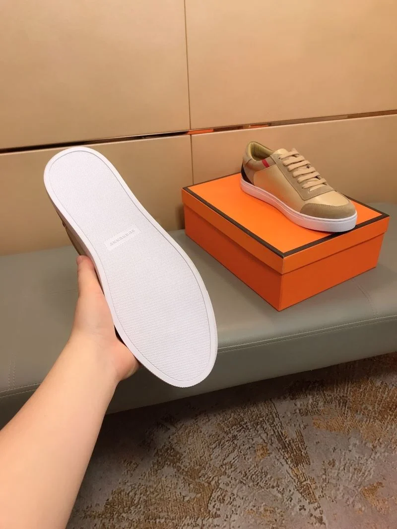 Burberry Low Shoes Soft 17148