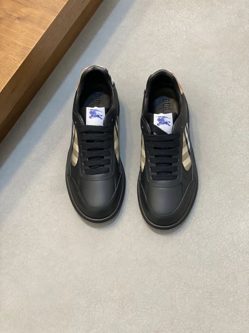 Lightweight Burberry Low Shoes 17142