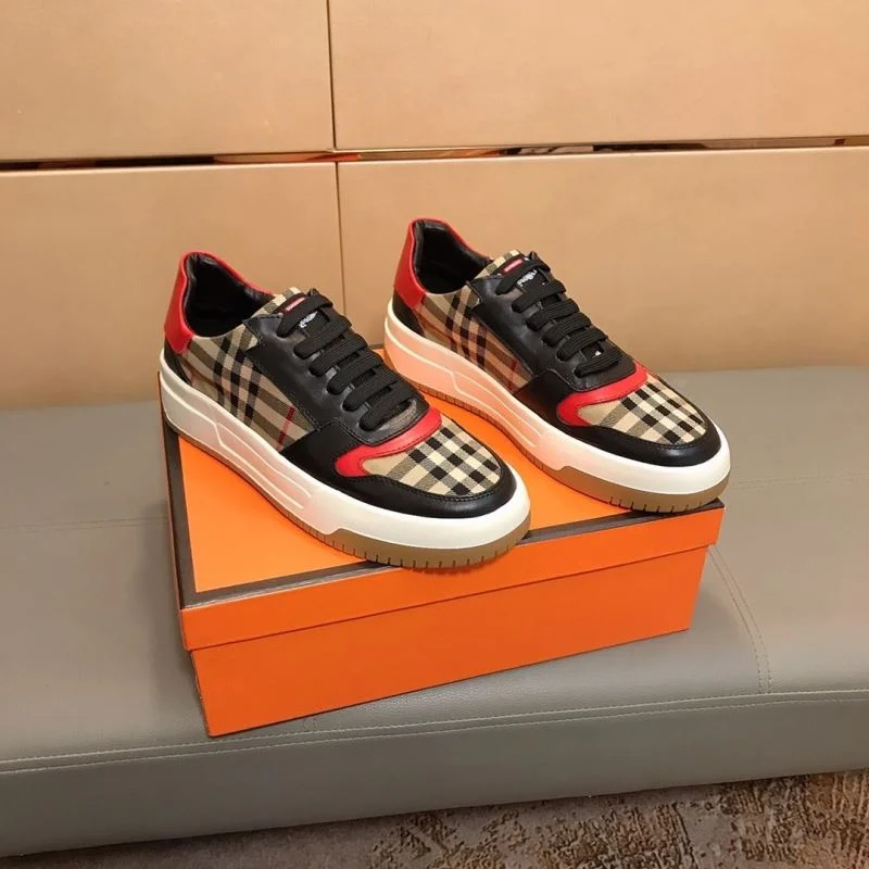 Sporty Burberry Low Shoes 17151