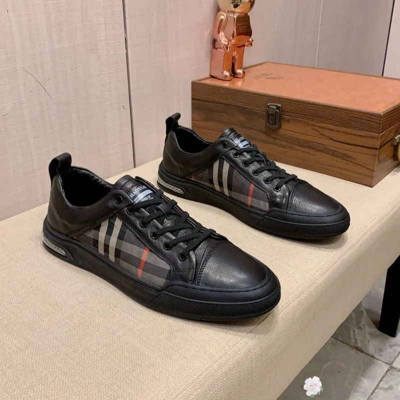 FlexibleFit Burberry Low Shoes 17138
