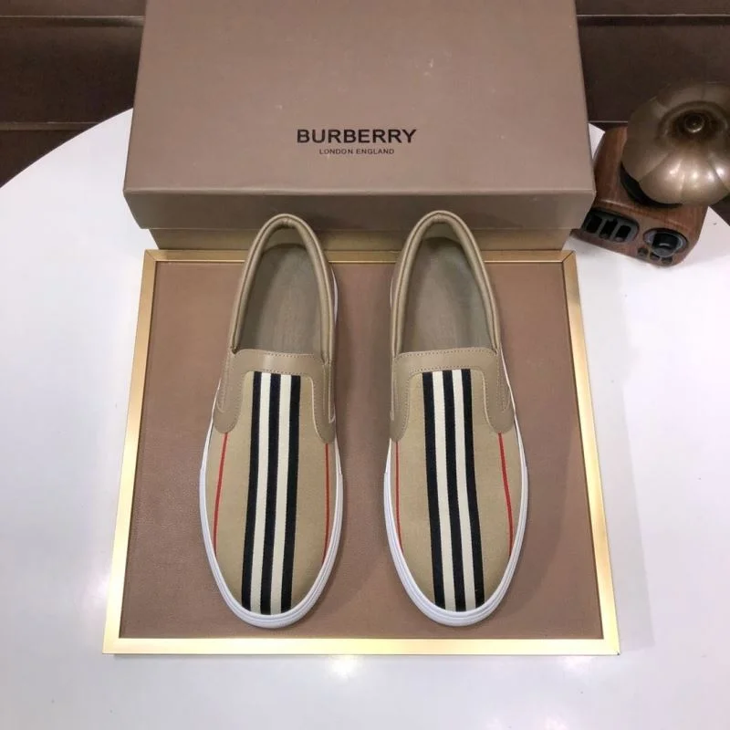 Comfortable Burberry Low Shoes 17134