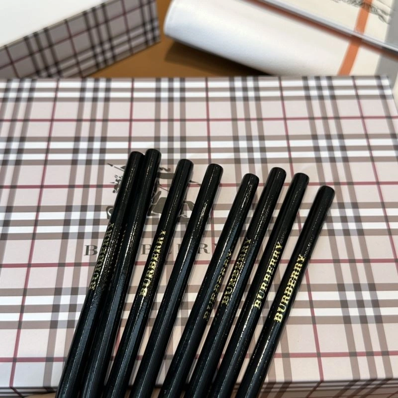 Burberry Makeup Brushe ZeroBulk 267574