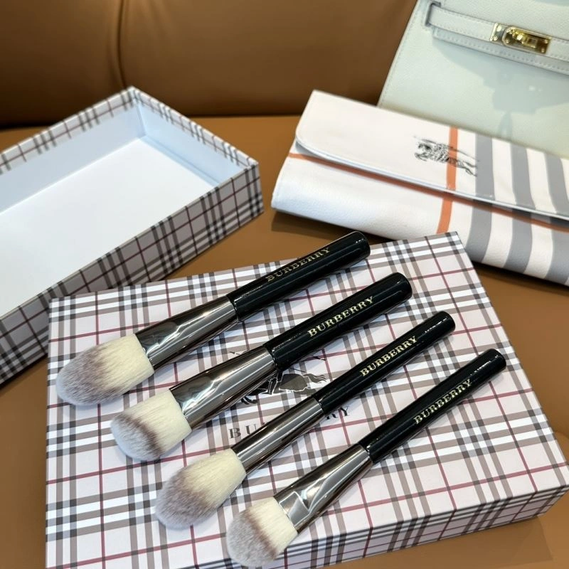 Burberry Makeup Brushe ZeroBulk 267574