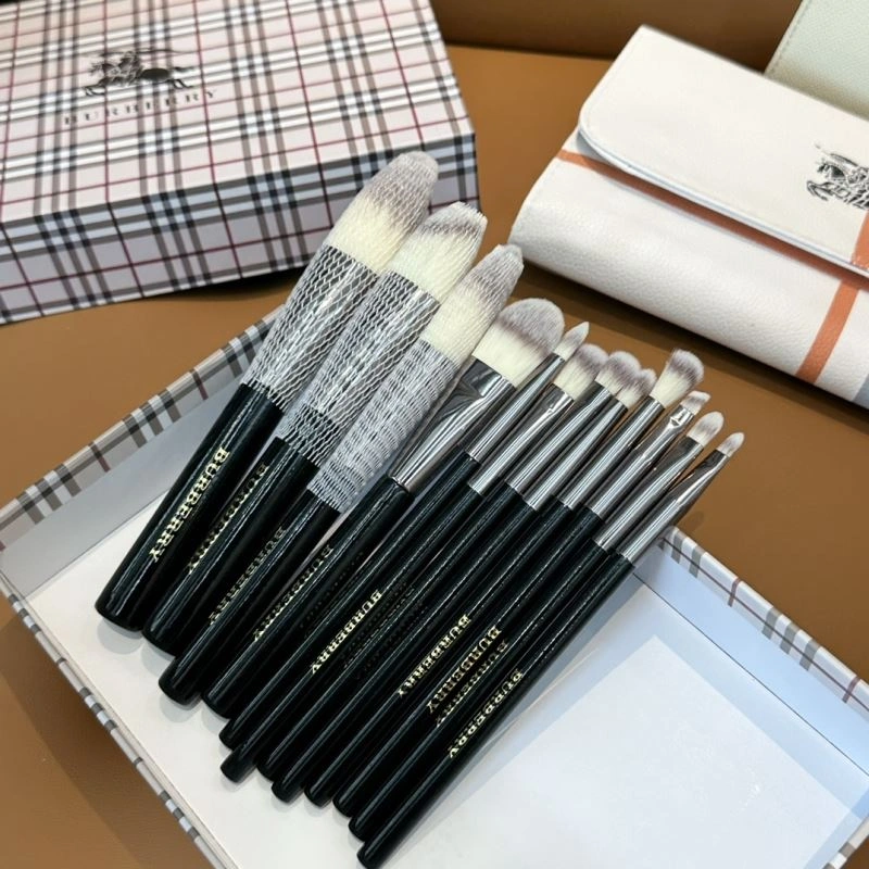 Burberry Makeup Brushe ZeroBulk 267574