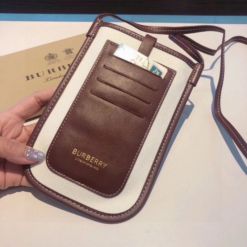 ModernLook Burberry Mobile Cases 267743