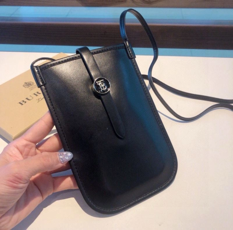 Fashionable Burberry Mobile Cases 267742
