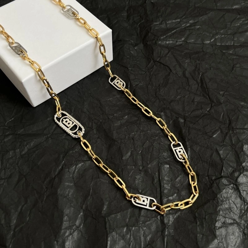 StreetReady Burberry Necklaces 208151