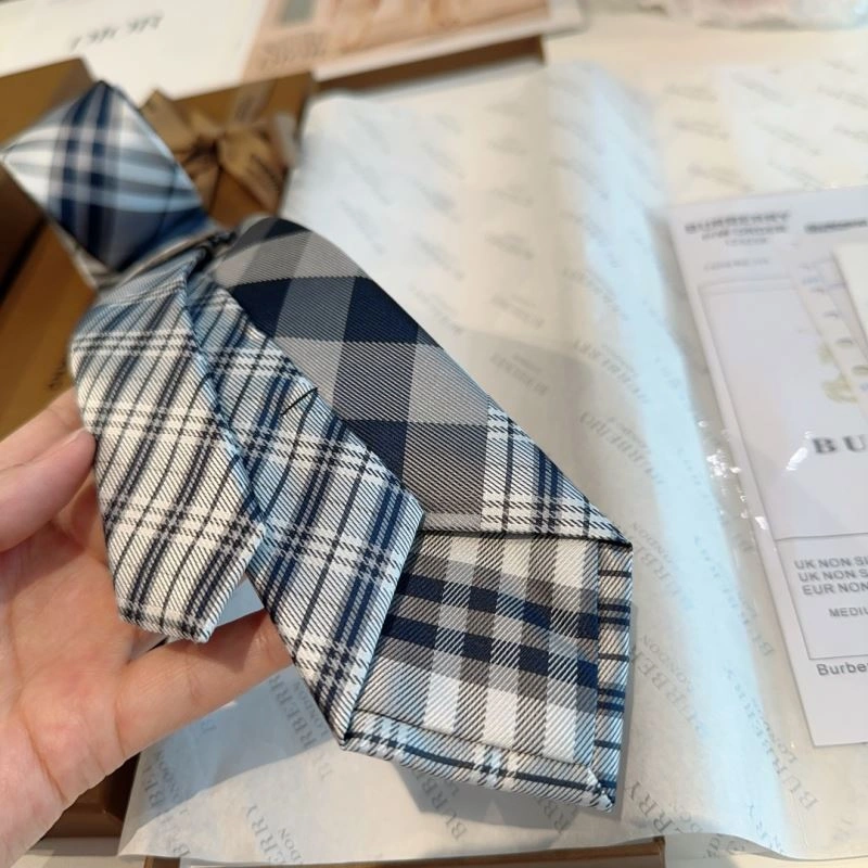 Burberry Neckties Sporty 269023