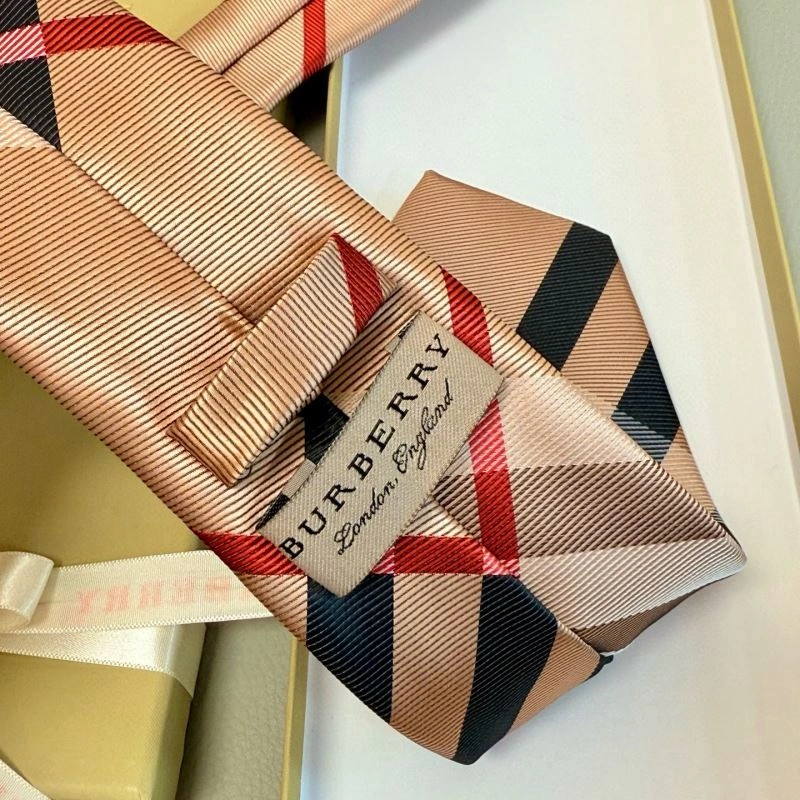 Sporty Burberry Neckties 269027