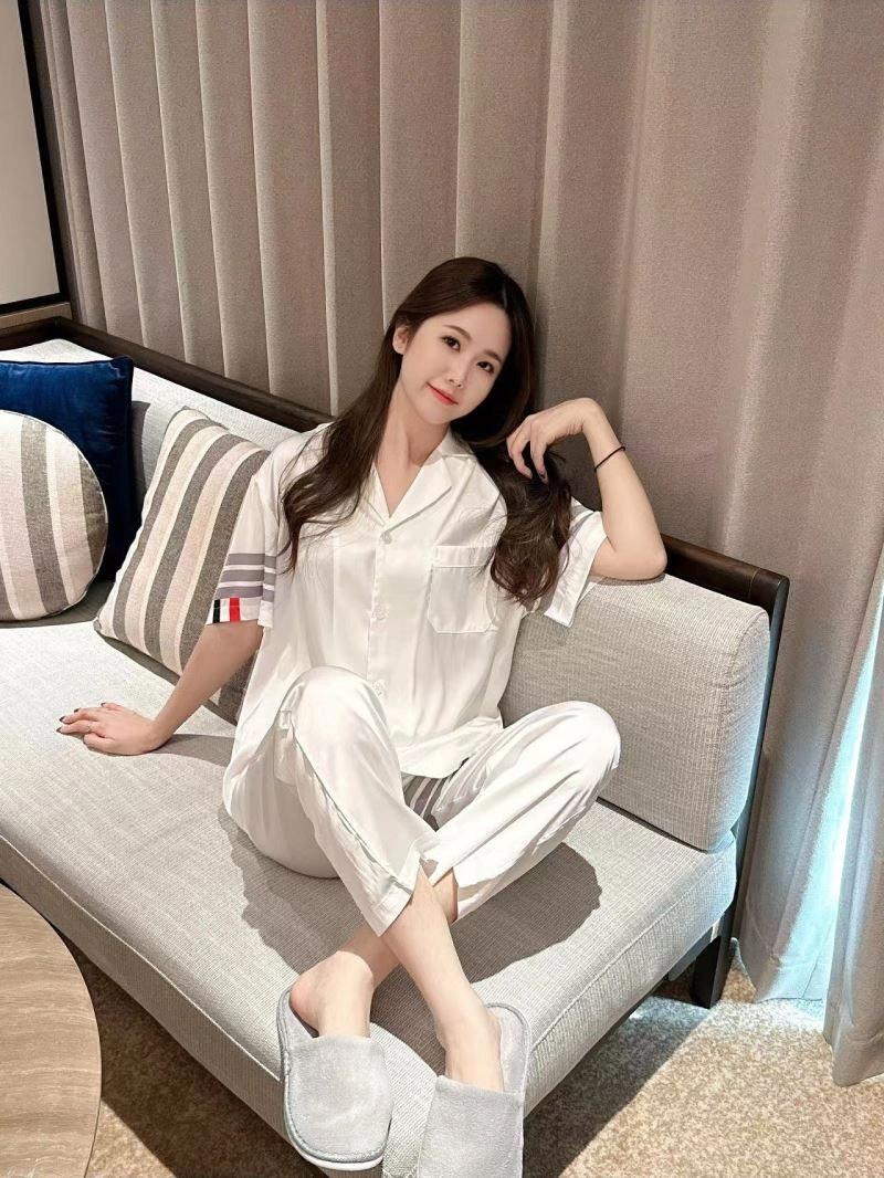 Burberry Nightwear Seasonal 269069