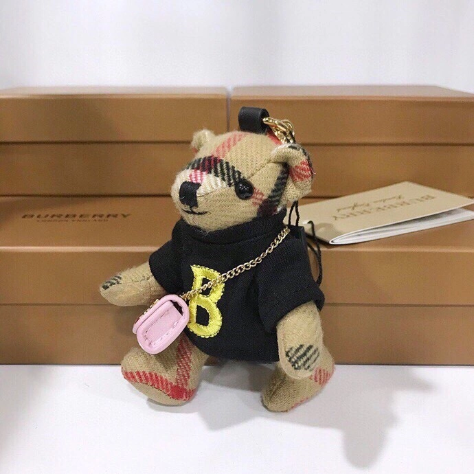 Comfortable Burberry Ornaments 270356