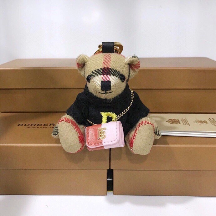 Comfortable Burberry Ornaments 270356