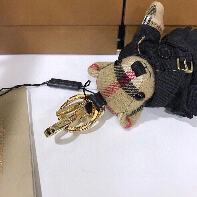 WaterResistant Burberry Ornaments 270364