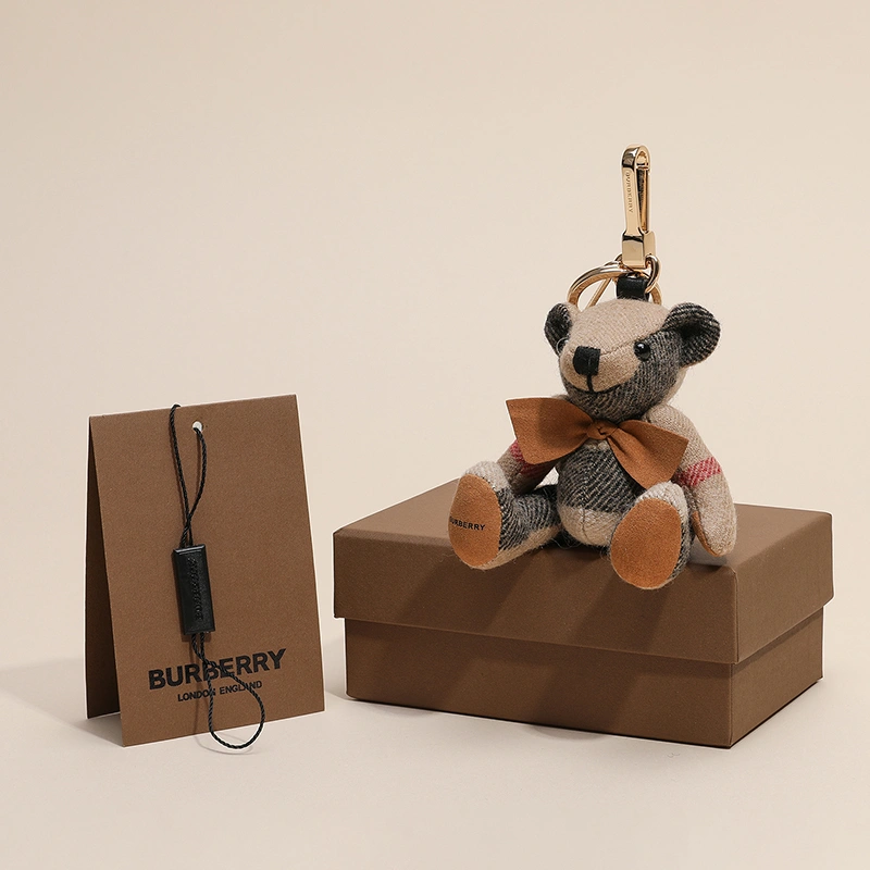 Lightweight Burberry Ornaments 270352