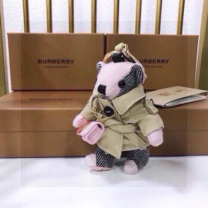 Sporty Burberry Ornaments 269299