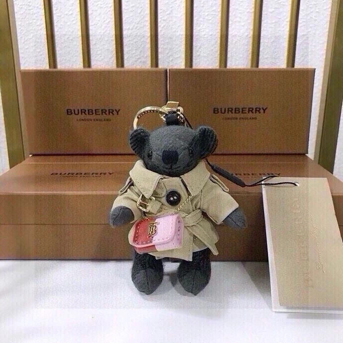 FashionForward Burberry Ornaments 269293