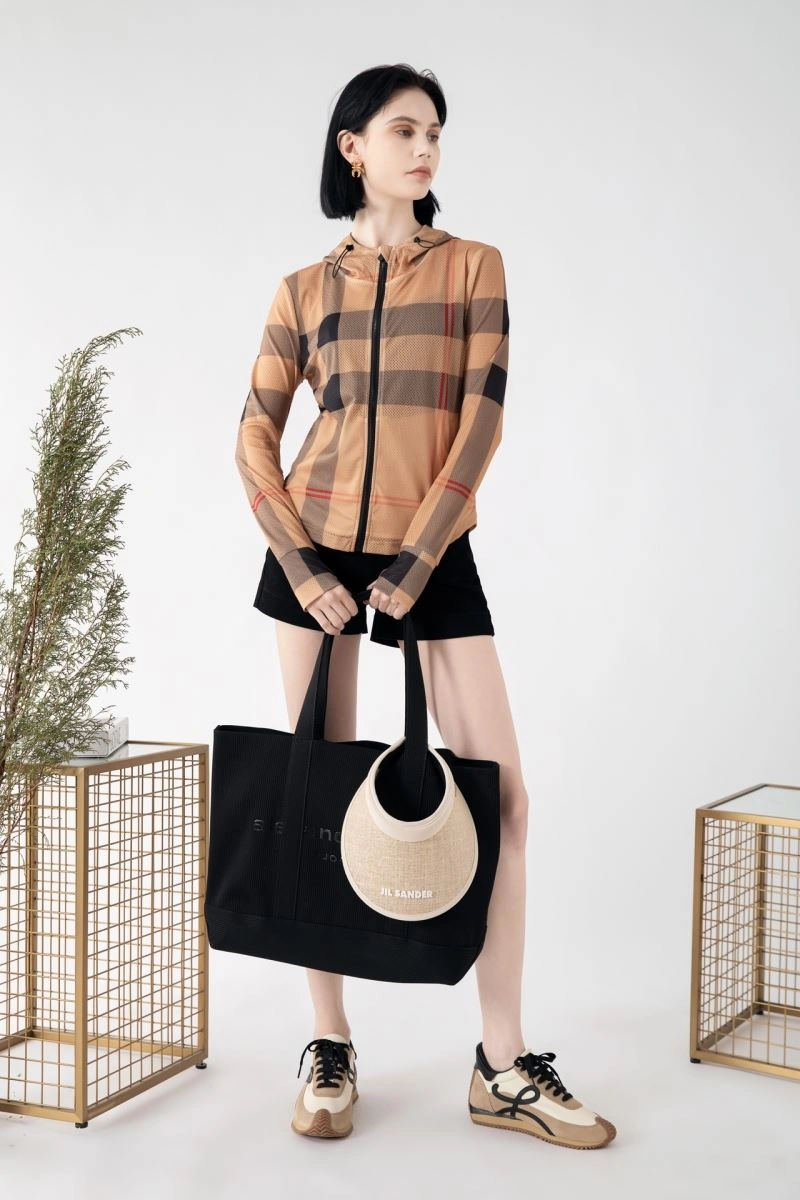 Burberry Outwear Functional 104718