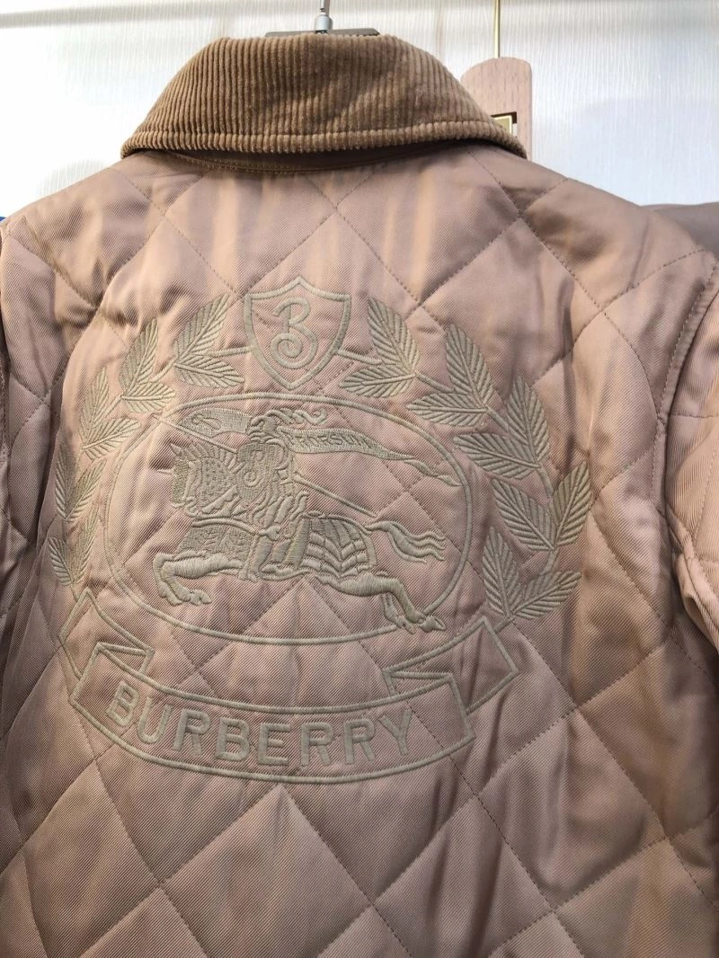 FashionForward Burberry Outwear 104717