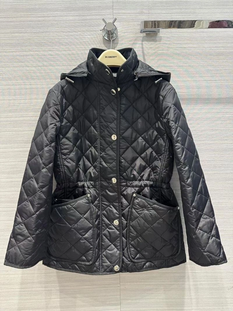 Burberry Outwear Sporty 104713