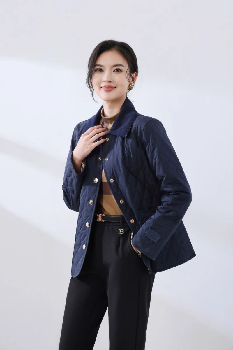 Attractive Burberry Outwear 104745
