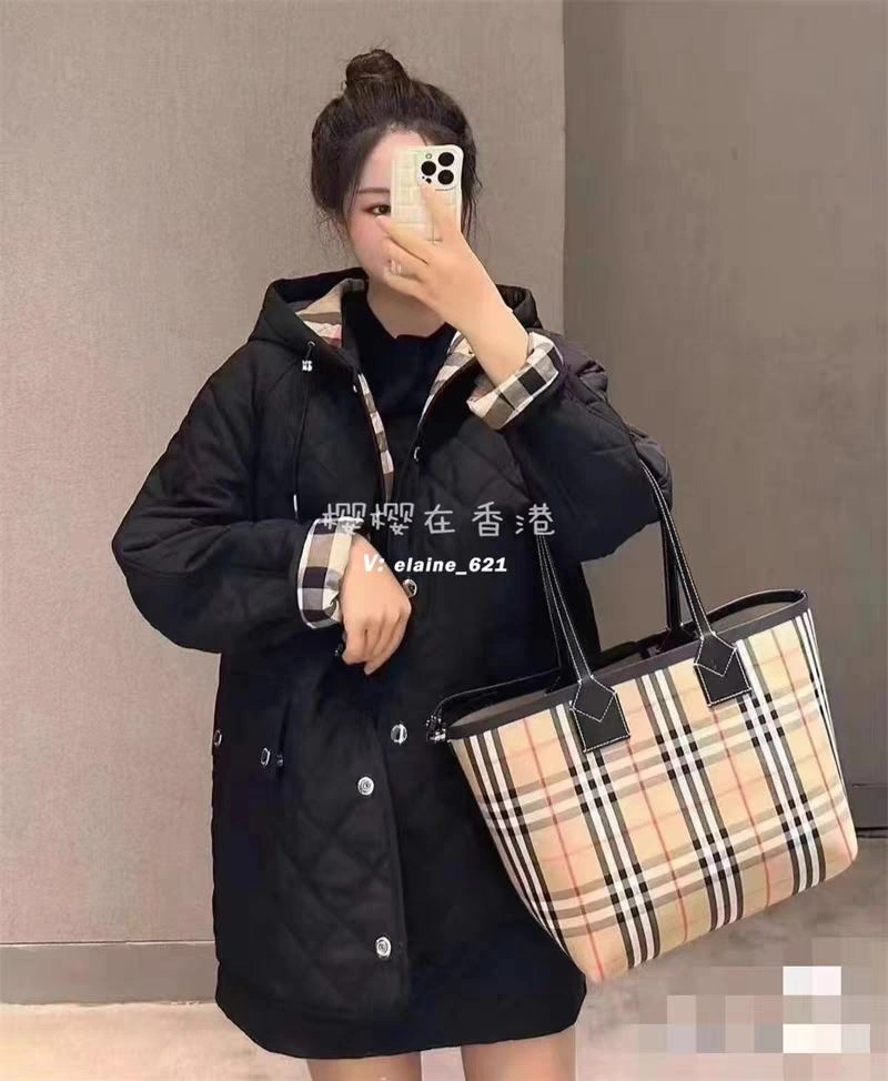 Burberry Outwear Sophisticated 104700