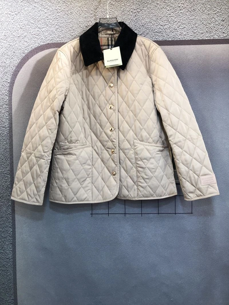 Burberry Outwear UrbanChic 104747