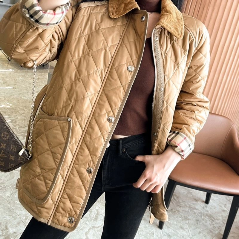 TechFriendly Burberry Outwear 104695