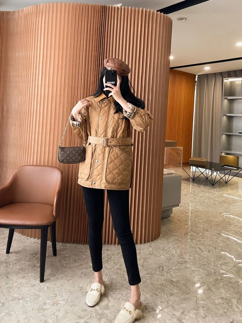TechFriendly Burberry Outwear 104695