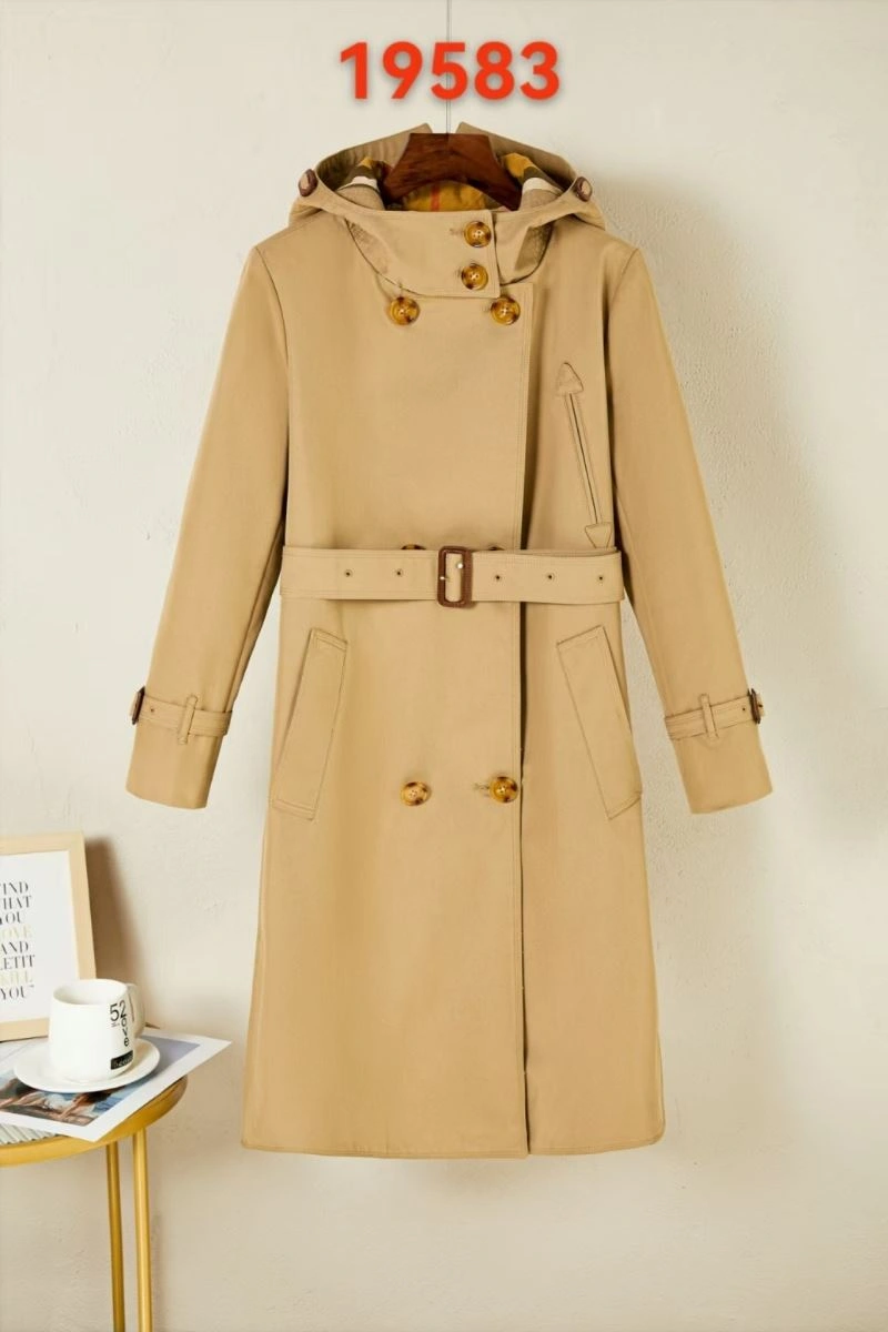 Breathable Burberry Outwear 104684