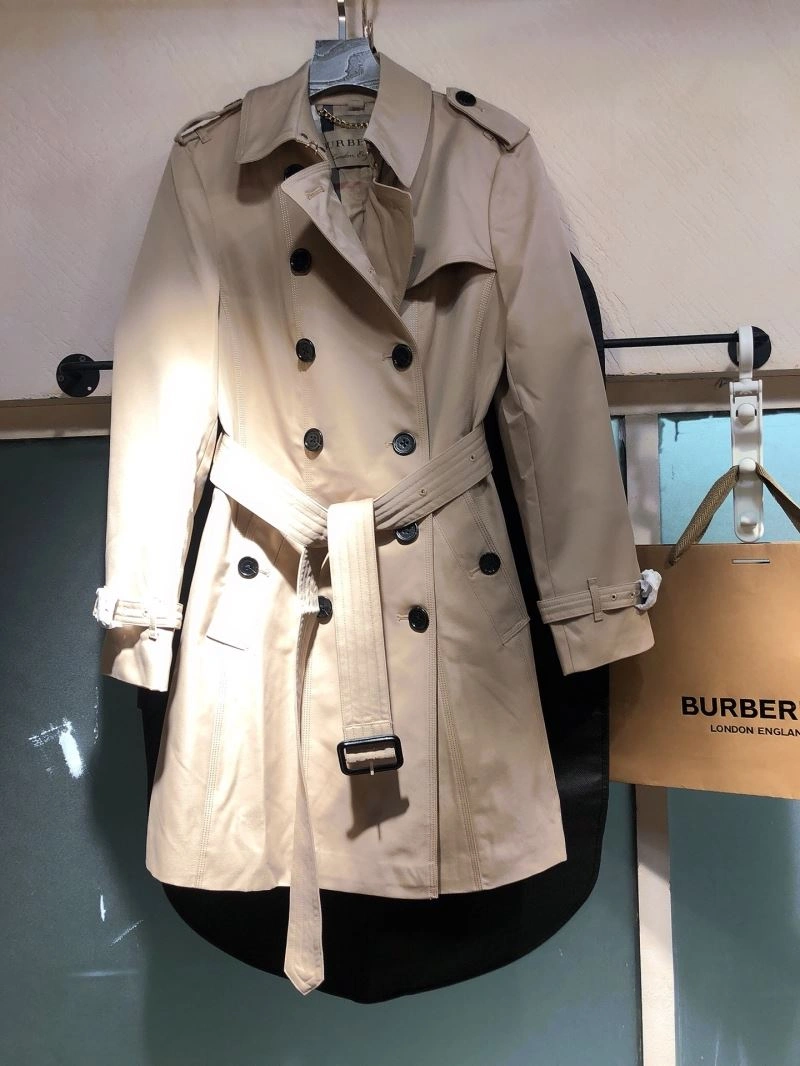 Burberry Outwear Premium 104681