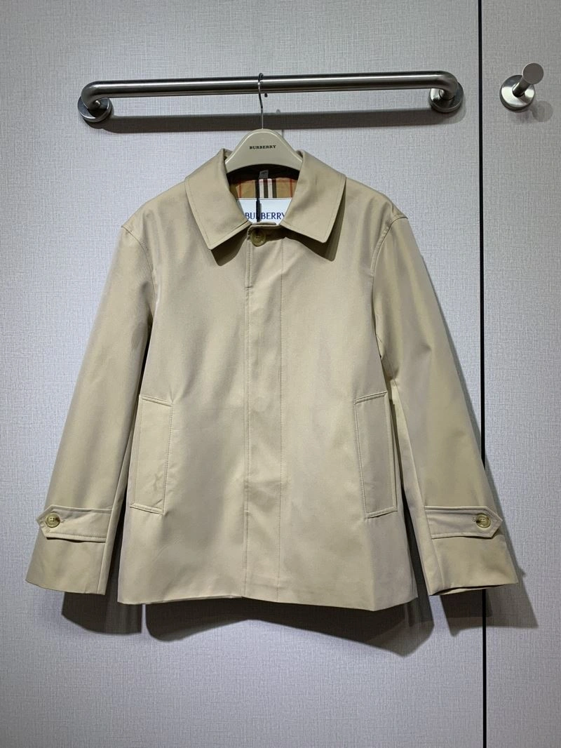 ZipUp Burberry Outwear 104683