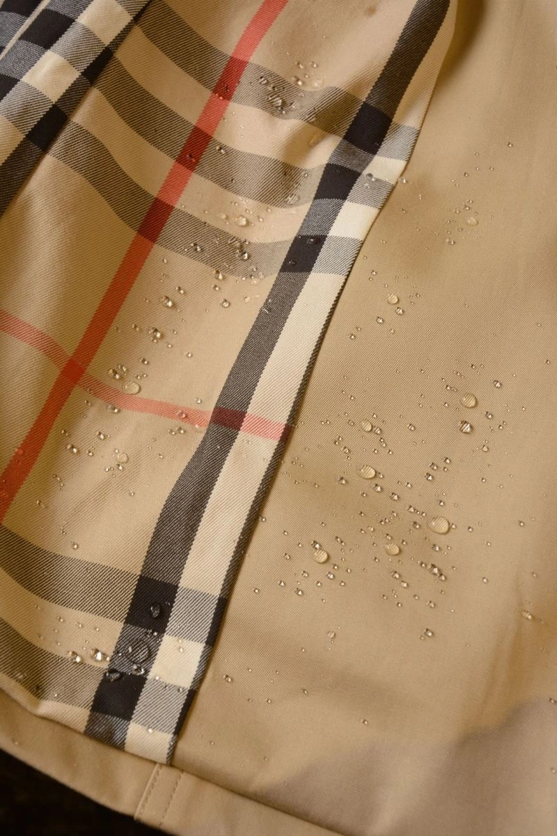 Burberry Outwear Unique 104677