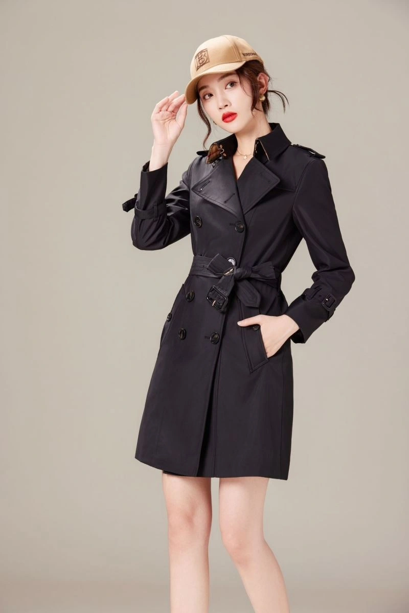 Burberry Outwear MultiPurpose 104675