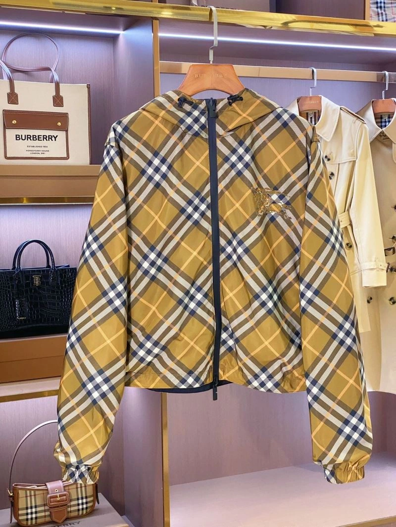 Burberry Outwear Durable 104714