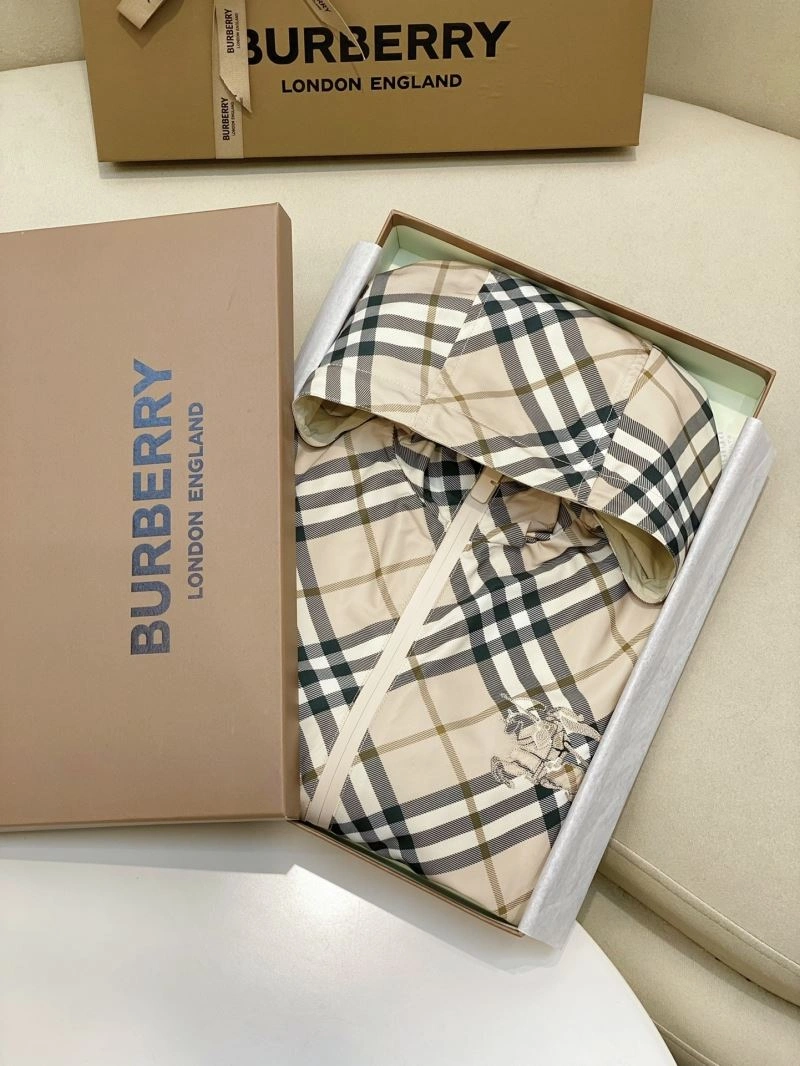 Burberry Outwear Durable 104714