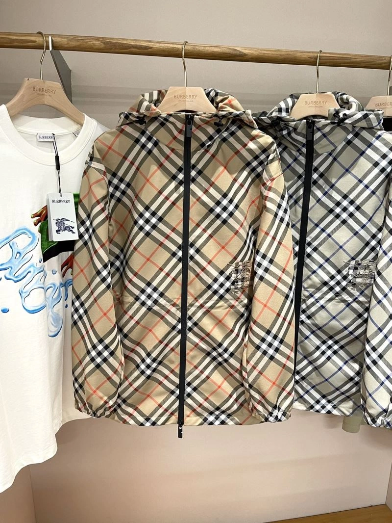SoftTouch Burberry Outwear 104667